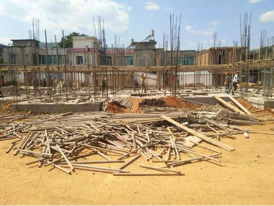 安寧市八街街道辦摩所營(yíng)村委會(huì)向陽(yáng)村公房、機(jī)耕路建設(shè)工程