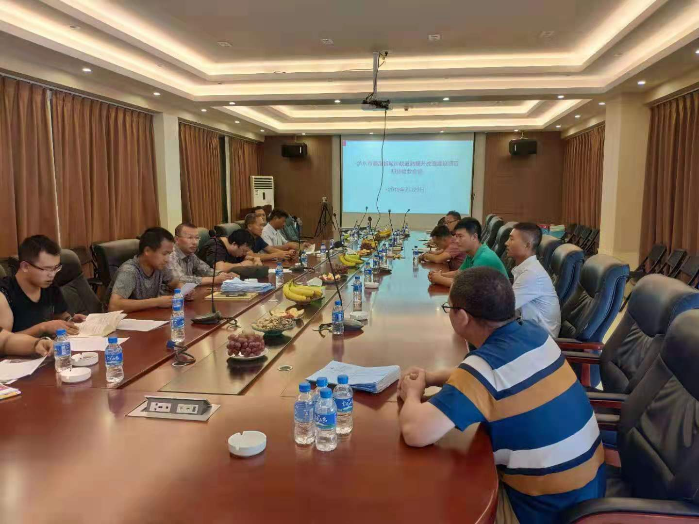 瀘水市賴茂新區(qū)市政道路景觀提升改造建設(shè)項目預驗收