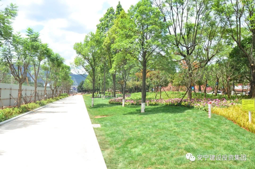 太平新城太安路U型斷面改造一期工程 試驗(yàn)段順利完工