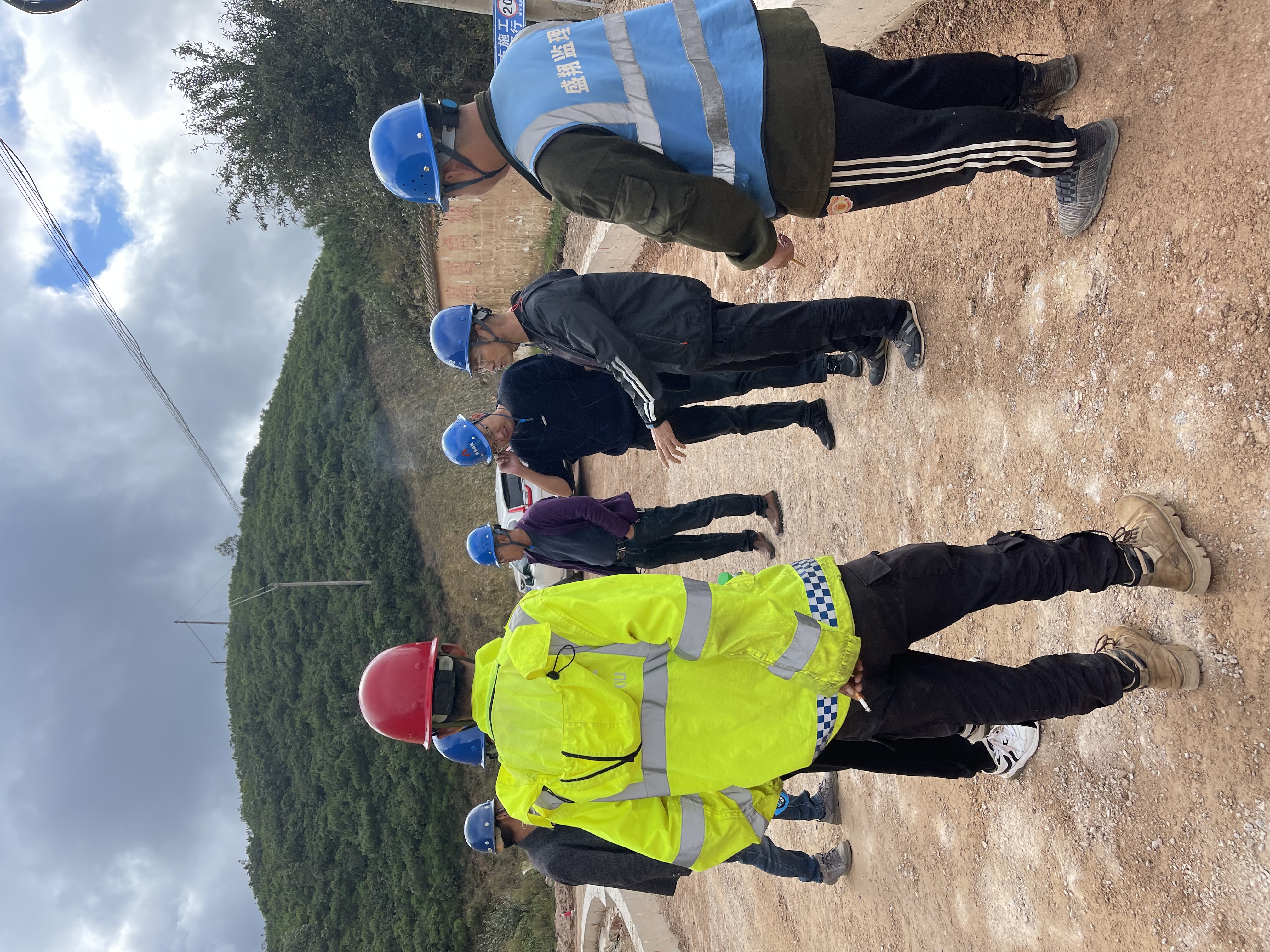 公司領(lǐng)導(dǎo)對交運(yùn)項(xiàng)目做專項(xiàng)檢查