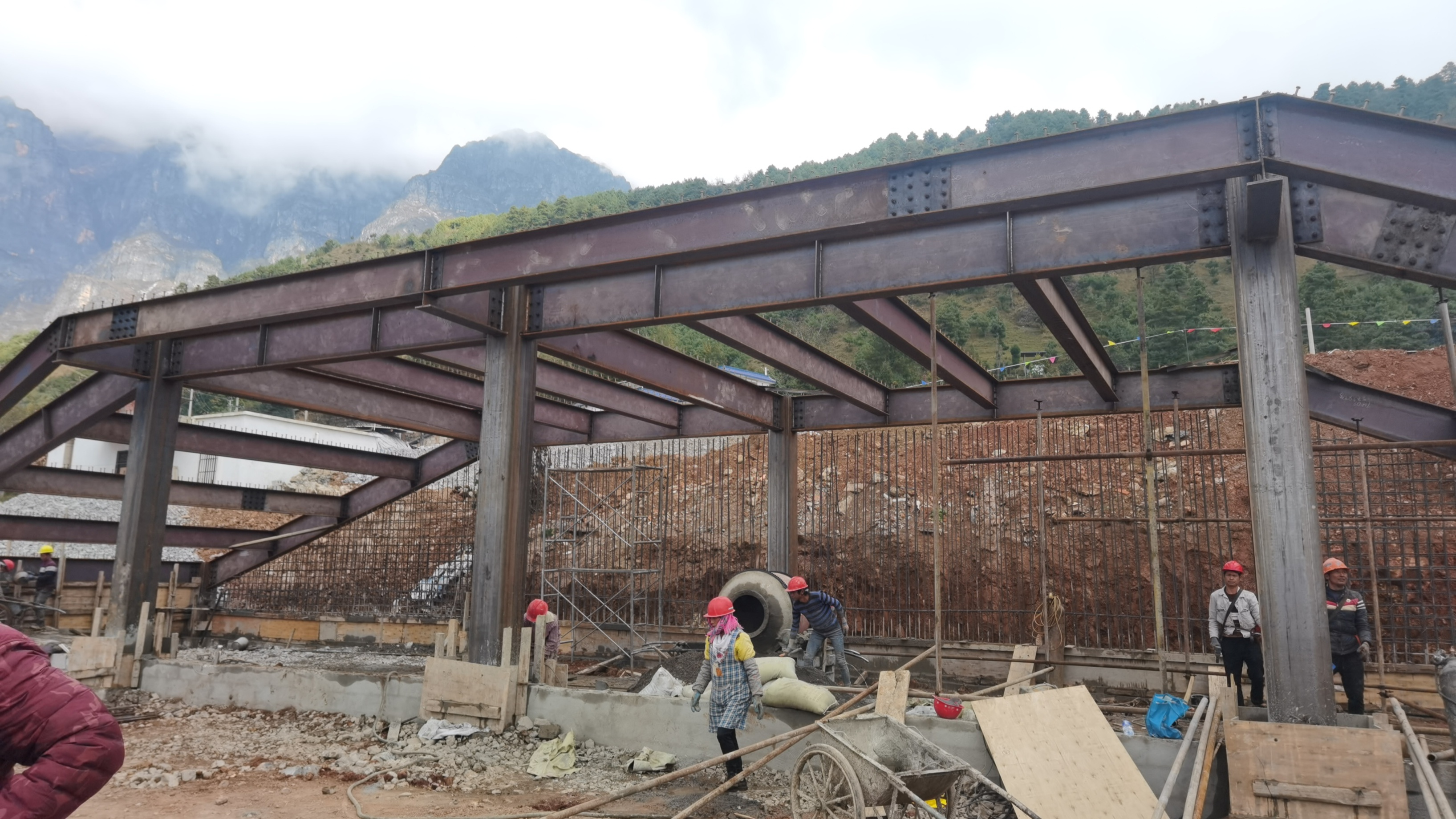 碧谷街道李子溝村、箐口村鄉(xiāng)村基礎(chǔ)設(shè)施建設(shè)項(xiàng)目