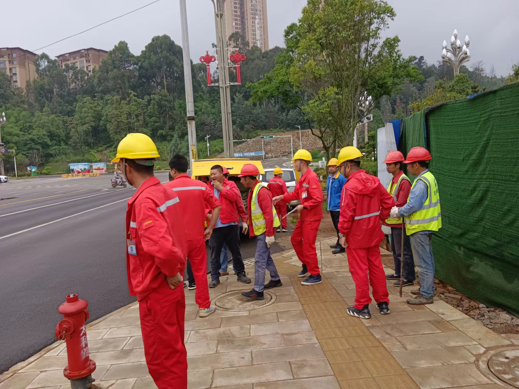 安寧市石安公路中壓燃?xì)夤艿辣杯h(huán)燃?xì)夤こ?一期)竣工驗(yàn)收、通氣運(yùn)行