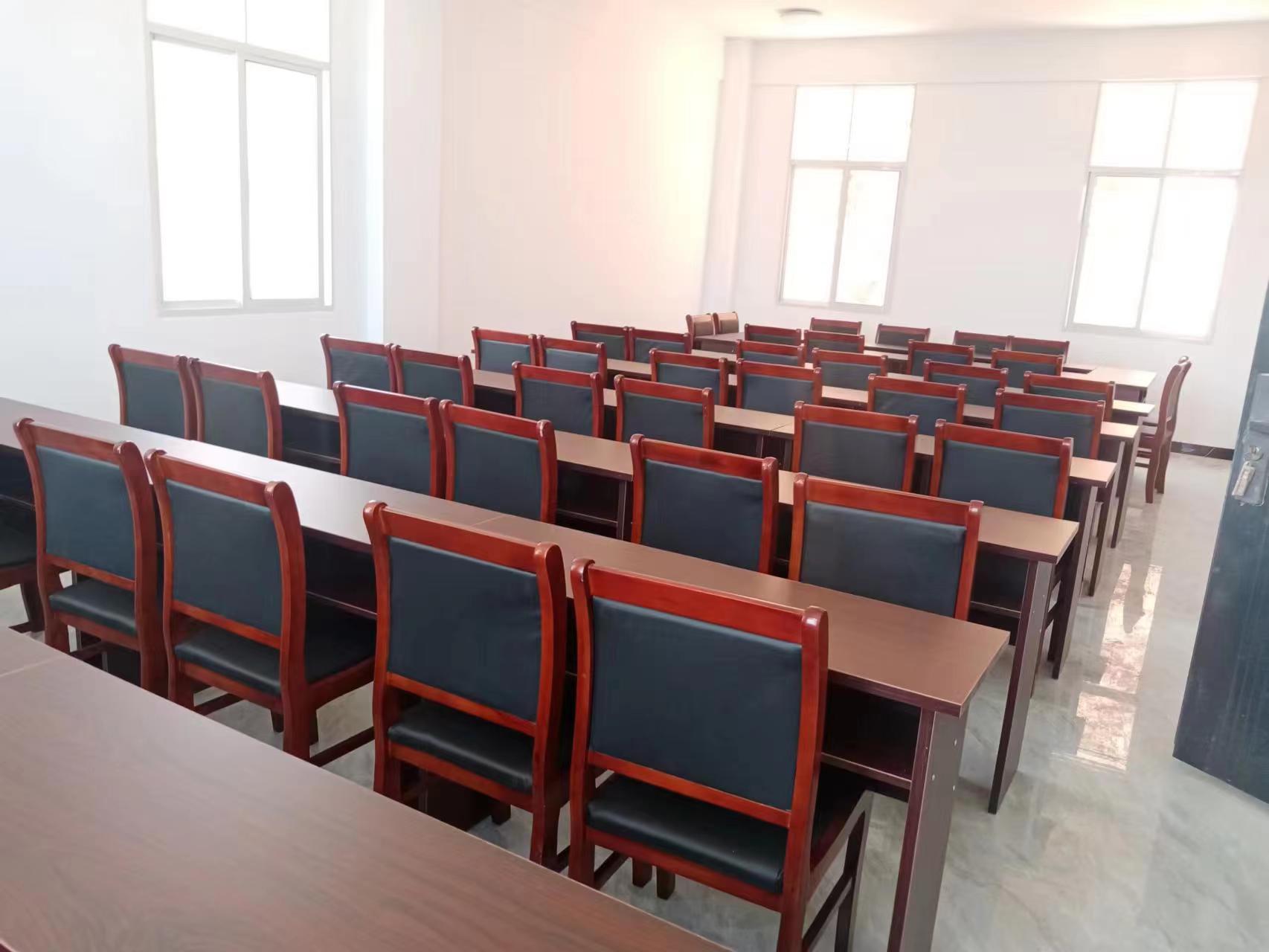 拖布卡鎮(zhèn)松坪村綜合性活動(dòng)場(chǎng)所項(xiàng)目完成驗(yàn)收