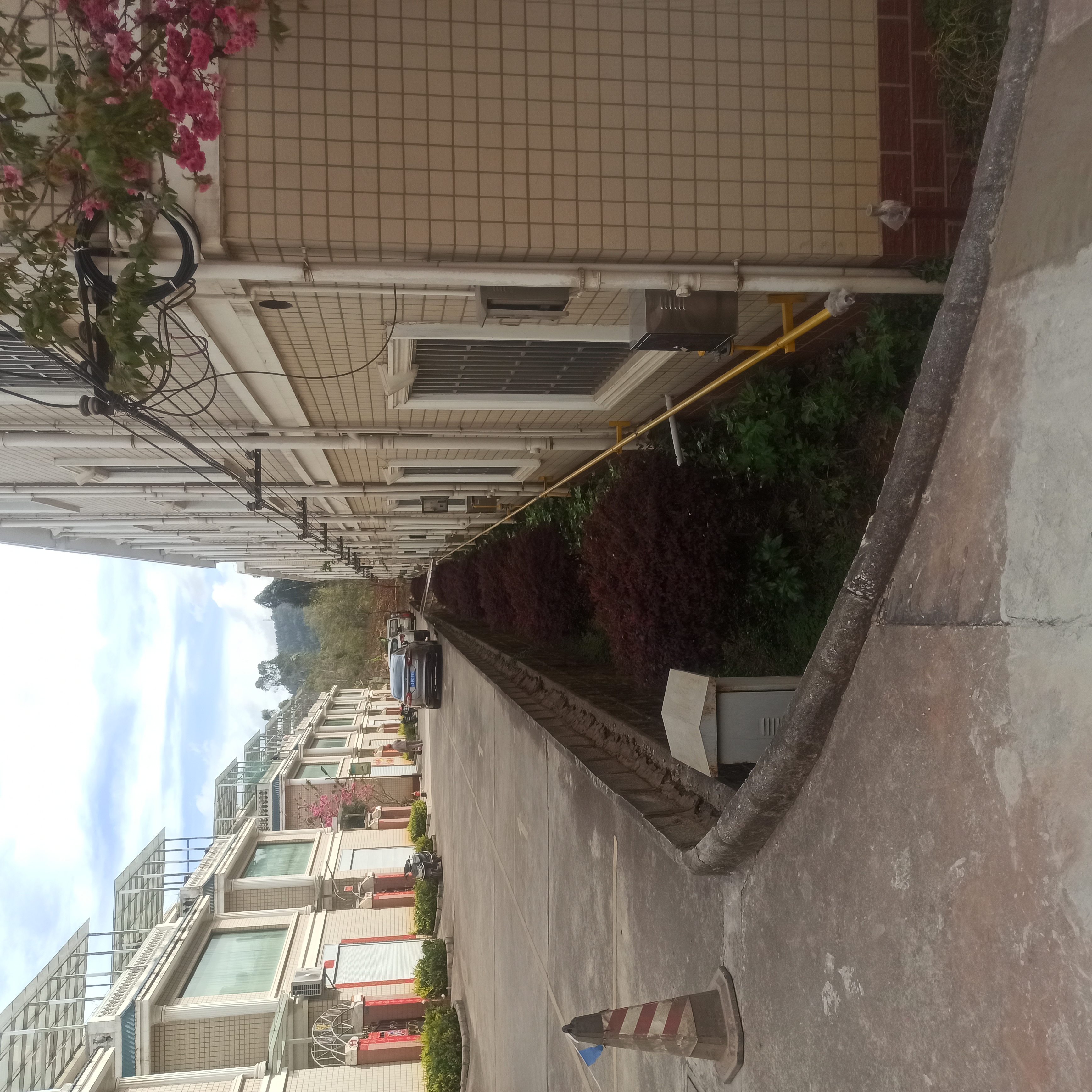 安寧市連然街道黑土廠城安置小區(qū)燃?xì)夤こ添樌膺\(yùn)行