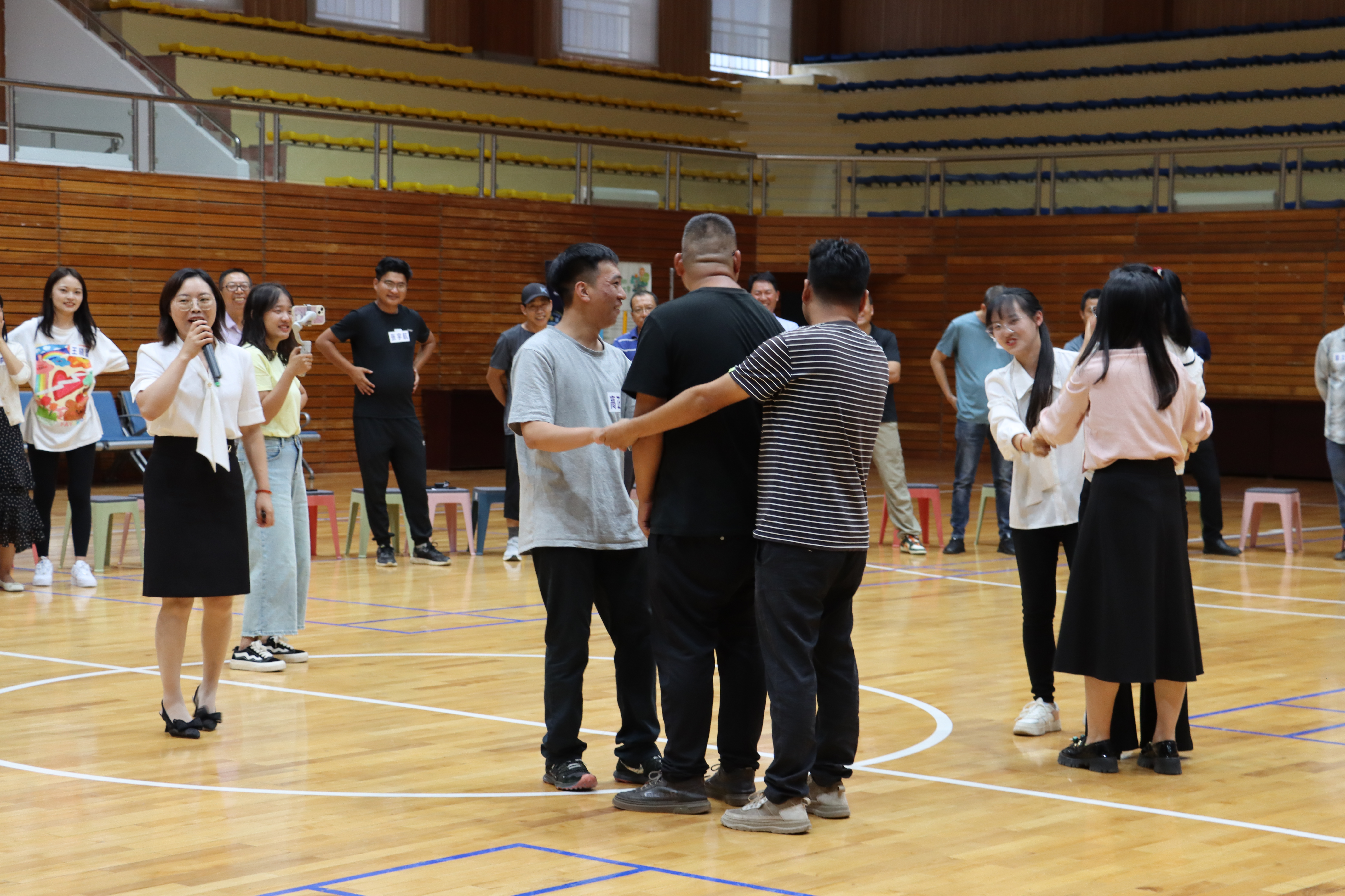 減壓賦能 聚力前行 ——盛翔公司開展“減壓賦能團隊心理輔導”員工培訓