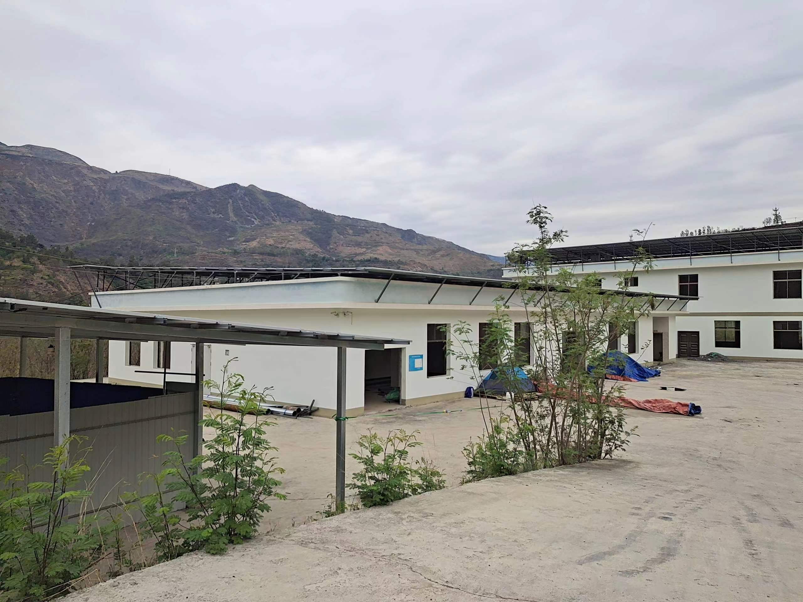 東川區(qū)阿旺鎮(zhèn)新碧嘎村農(nóng)業(yè)產(chǎn)業(yè)光伏配水項目竣工在即